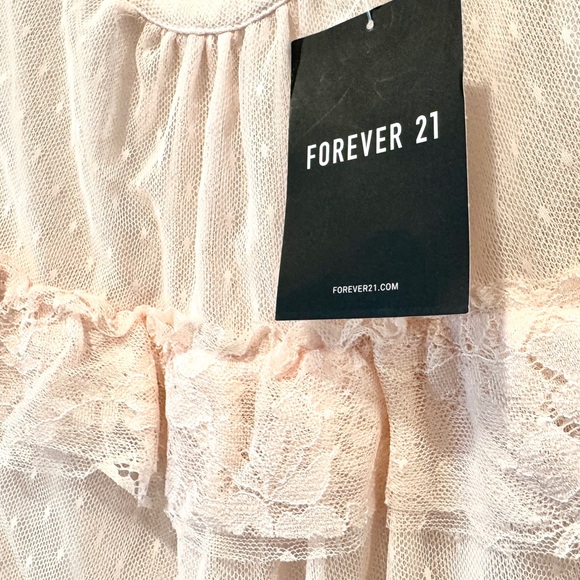 Forever 21 Pale Pink Sleeveless Lace Bodysuit with Button Back NWT - Picture 4 of 11